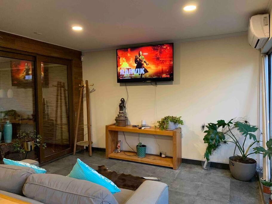 Acogedora Casa Con Tinaja Y Jacuzzi Y Rent A Car Vila Puerto Varas Exterior foto